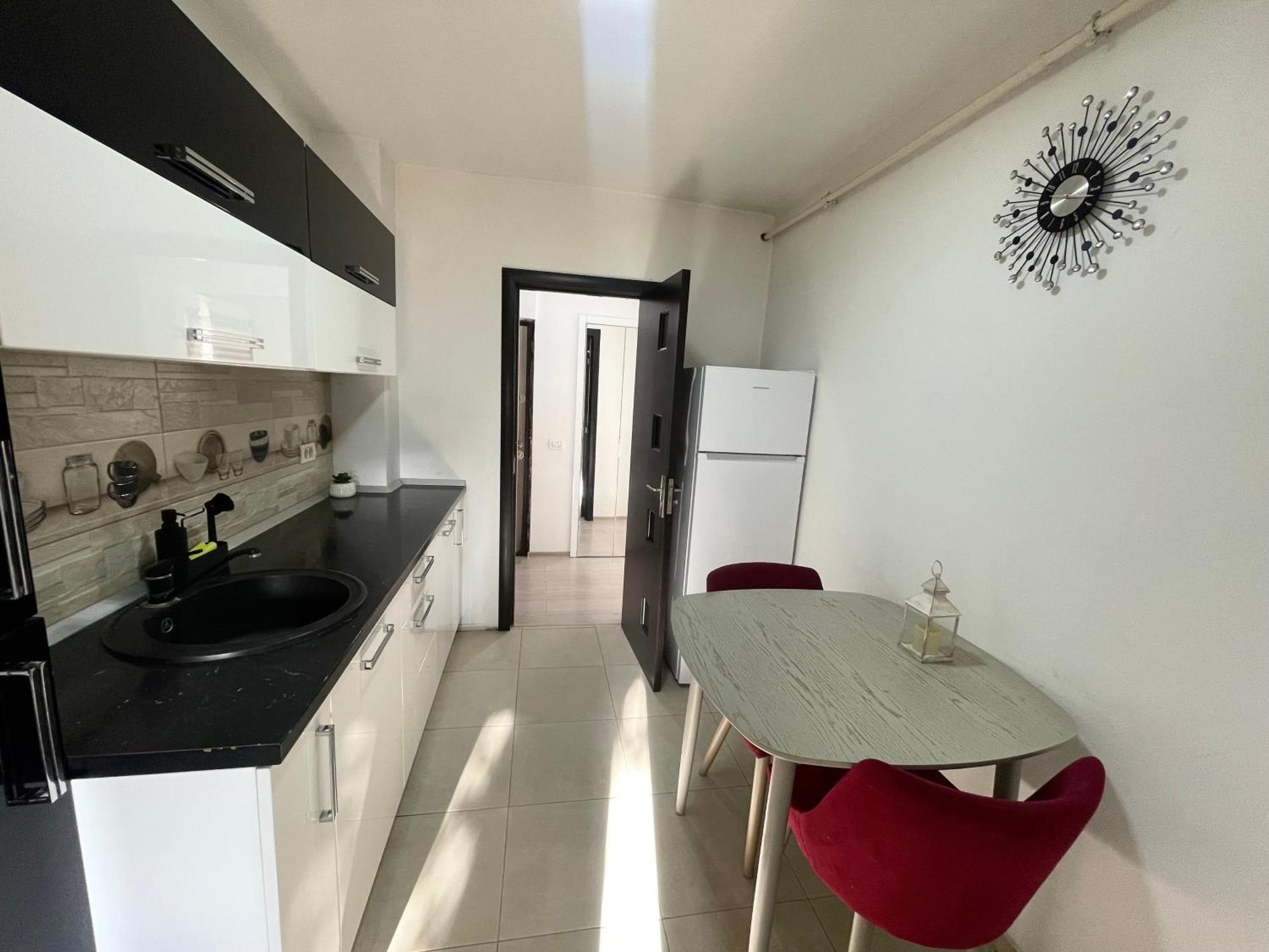Discret Apartament One Targoviste Esterno foto